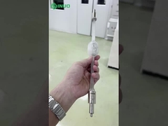 Wat gebeurt er als auto-onderdelen worden getest op extreme zonnestraling?